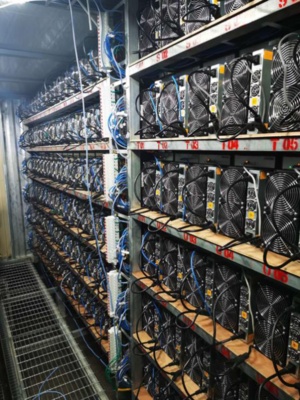 A sustainable mining farm powered by solar panels, showcasing the integration of renewable energy in cryptocurrency mining.