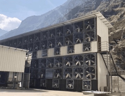 Advanced cooling technology in a mining farm