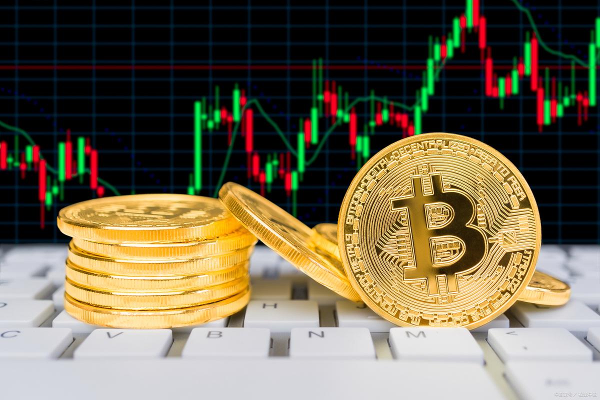 Bitcoin mining farm powered by solar panels in Australia